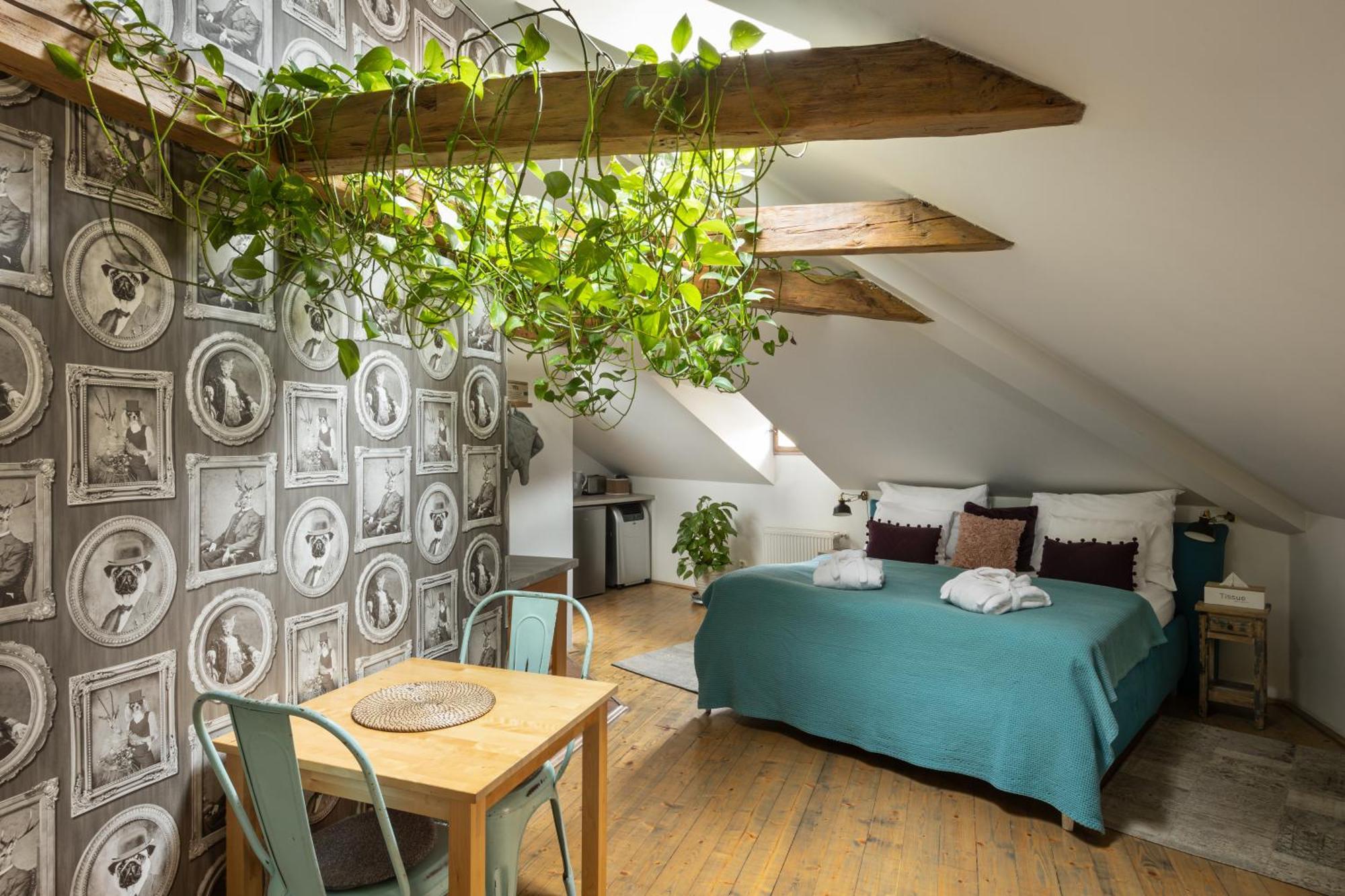 Bohemian Chic 2 Bedroom 2 Bathroom Loft With Hanging Chair Appartamento